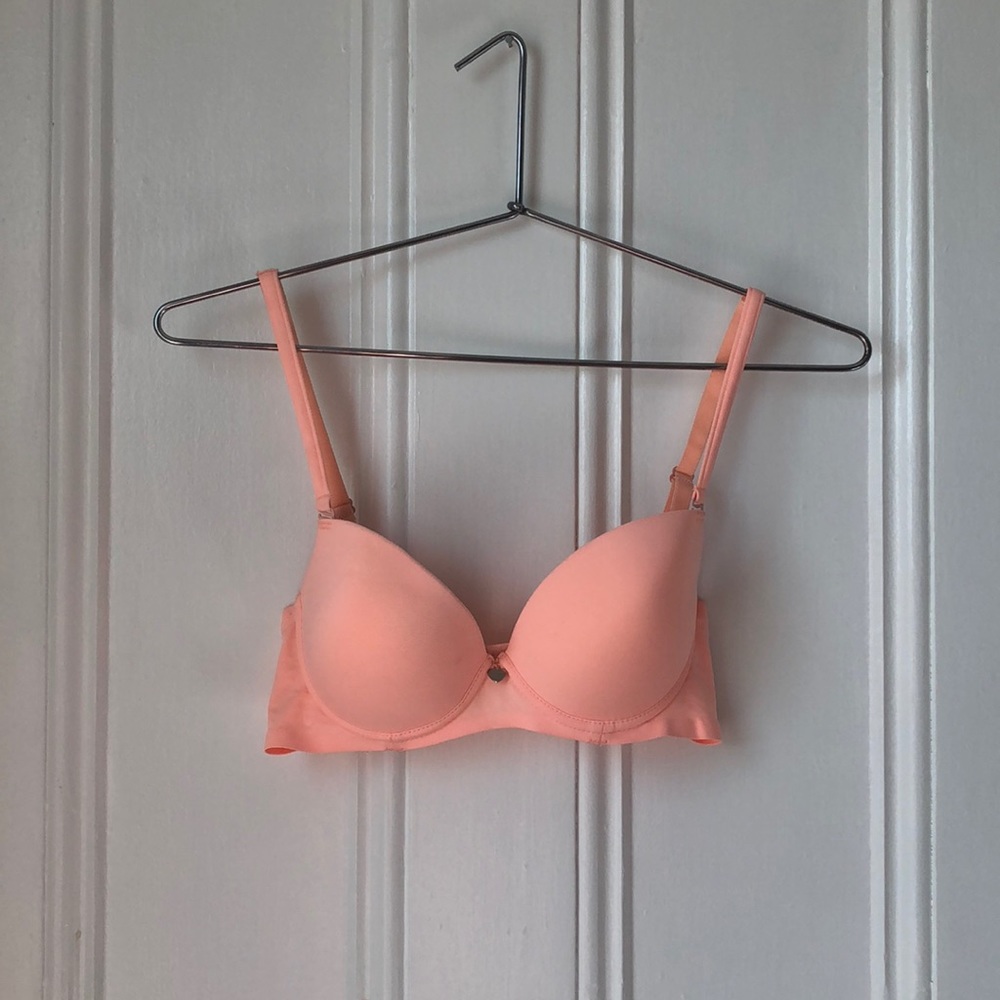 New peachy pink bra!